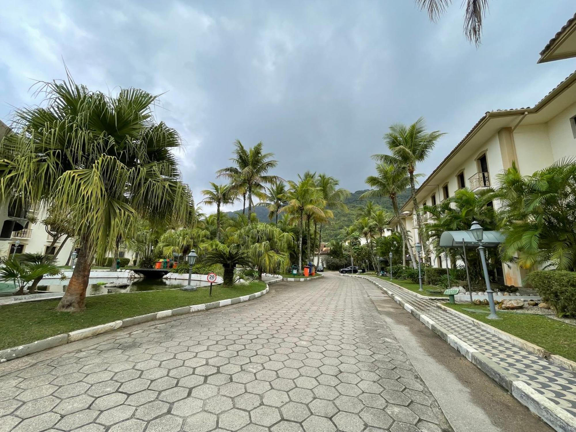 Condominio Wembley Tenis Praia Das Toninhas J406 우바투바 외부 사진