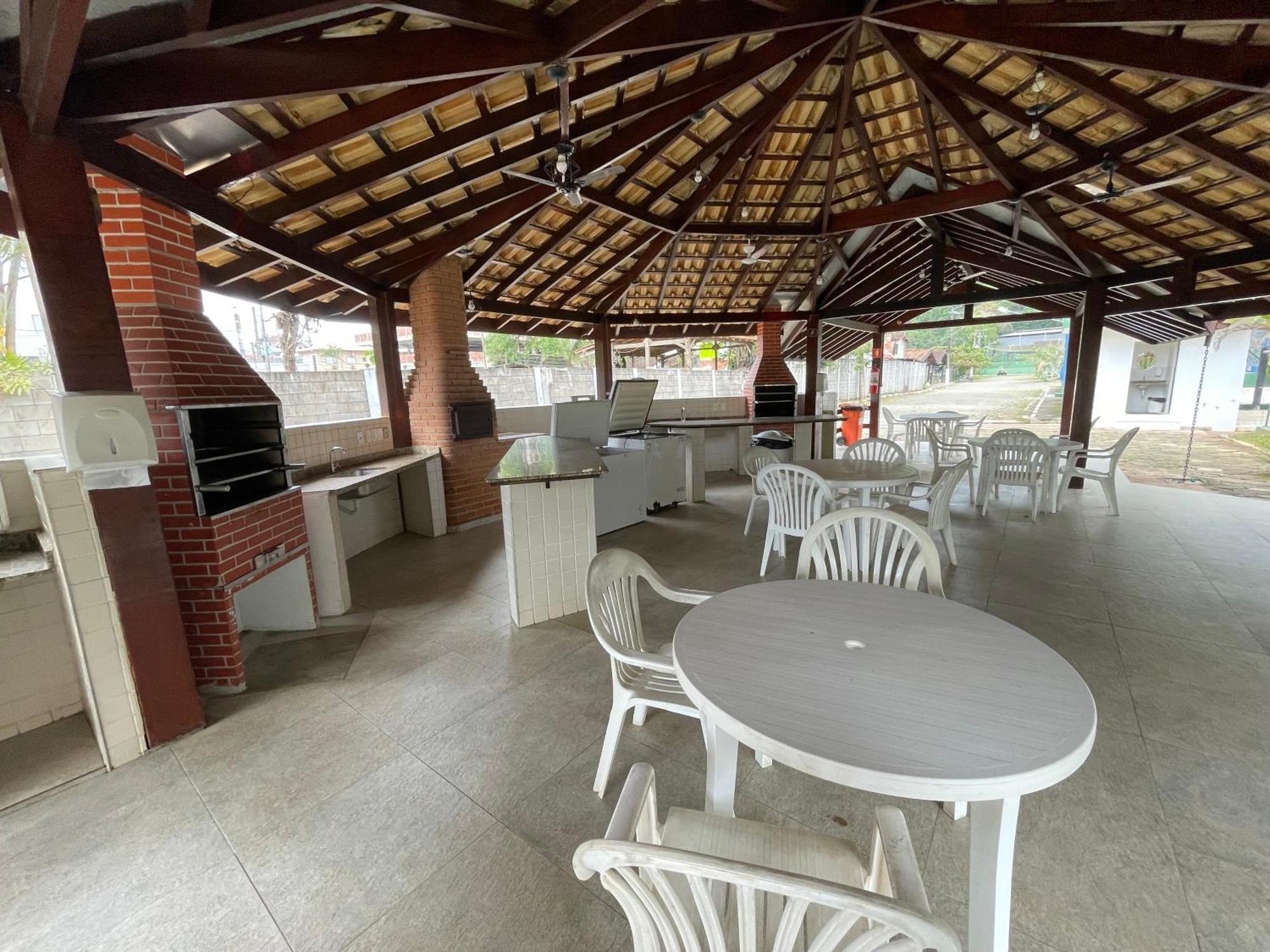 Condominio Wembley Tenis Praia Das Toninhas J406 우바투바 외부 사진