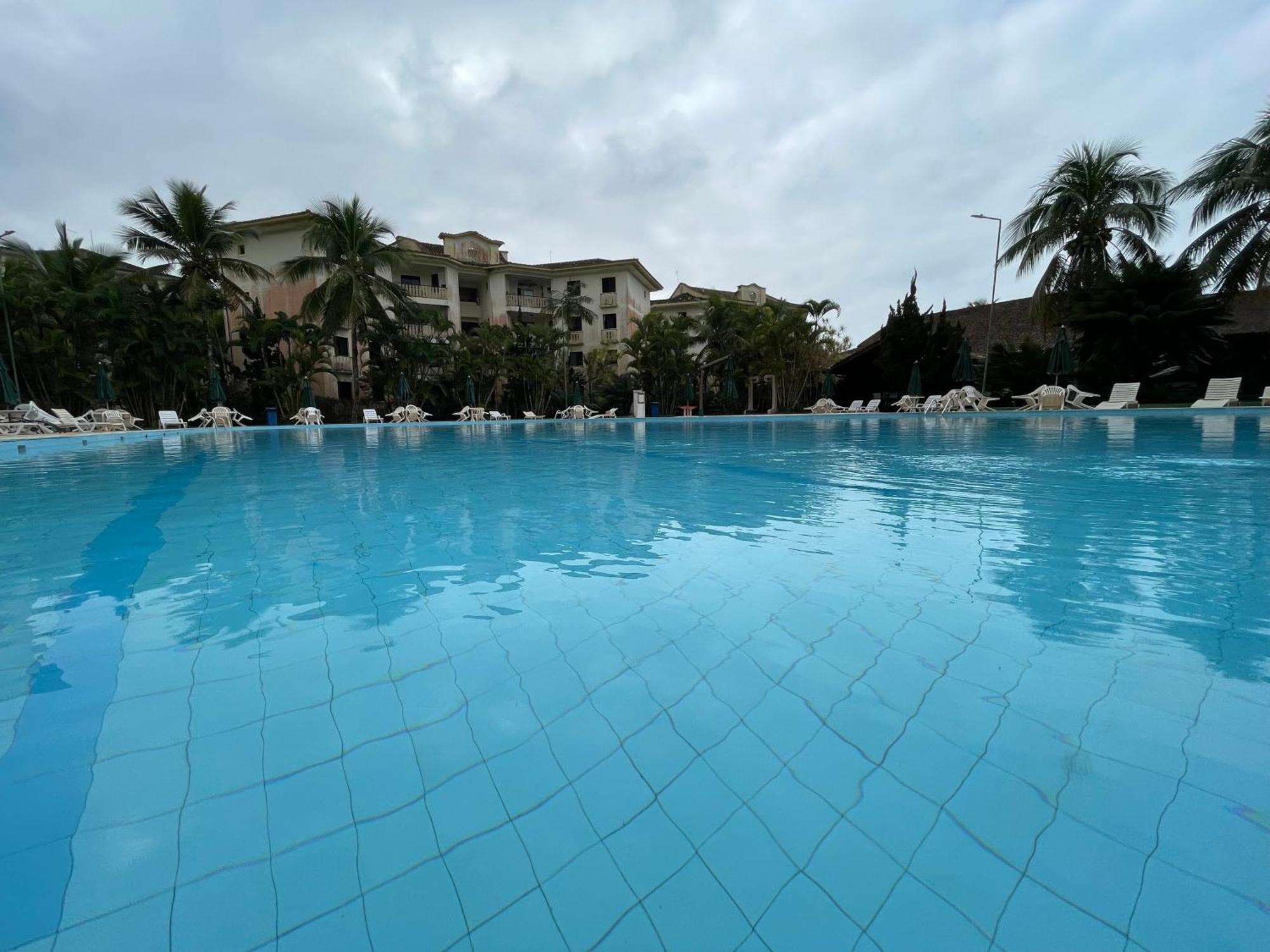 Condominio Wembley Tenis Praia Das Toninhas J406 우바투바 외부 사진